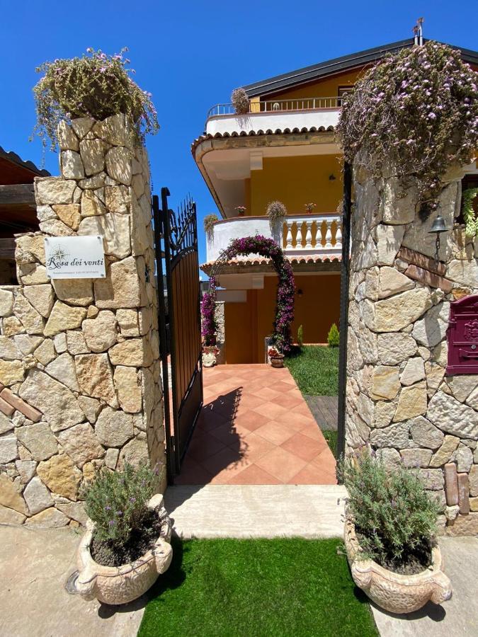 Rosa Dei Venti Accomodation Тропеа Екстериор снимка